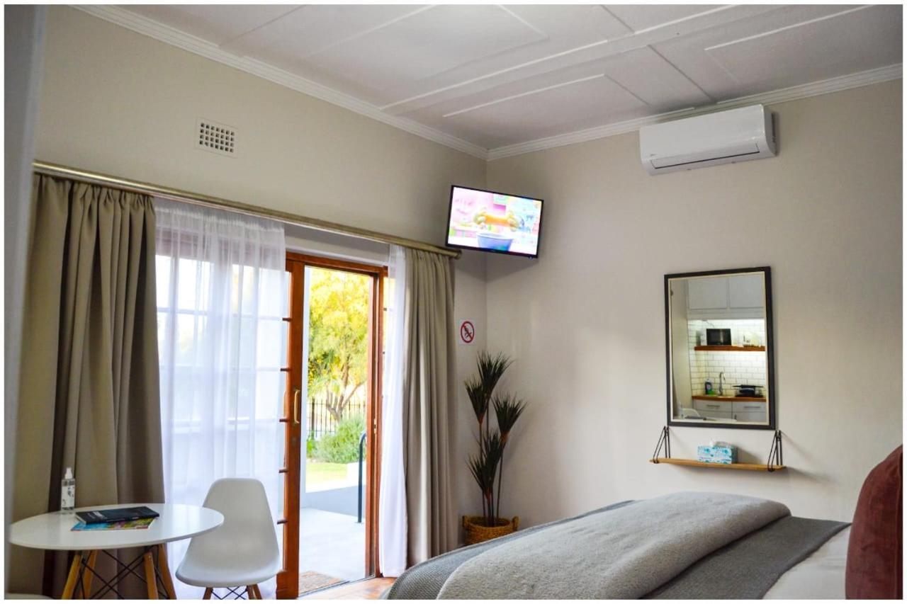 @Mango'S Apartment Beaufort West Luaran gambar
